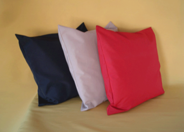 LE BEANOCK CUSHION